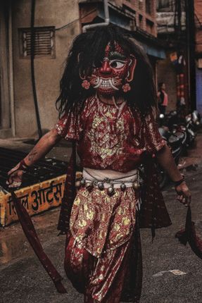 lakhe,dance,patan,streets