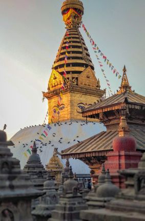 swayambhunath,ancient,religious,architecture,atop,hill,kathmandu,valley,west,city