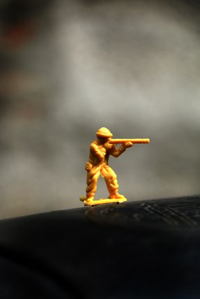 yellow,plastic,army,toy,sms,photography