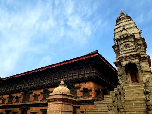 bhaktapur,durbar,square,rich,culture,traditional,architecture