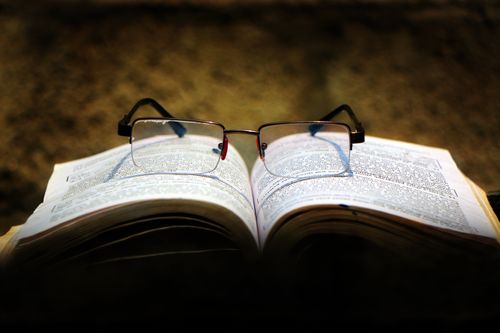opened,book,glasses#,sms,photography
