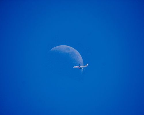 clicked,gumba,danda,hetauda,nepal,capturing,moon,coincidence,airplane,flying,infront,quickly,captured,thought,cool,fly,show,white