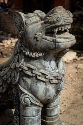 statue,lion,entrance,rate,machhendranath,temple,patan,nepal
