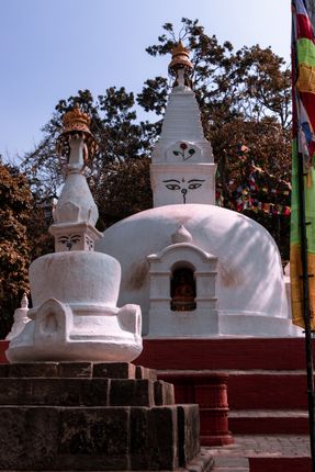 small,stupas,located,base,swayambhunath,kathmandu,nepal