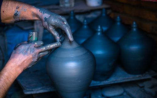 making,handmade,traditional,pottery,clay,pot