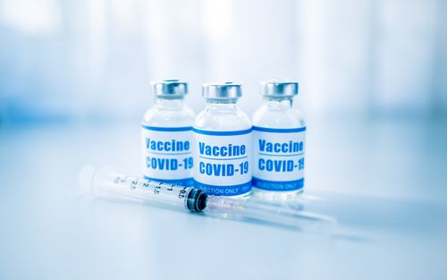 syringes,vaccine,covid-19,coronavirus,flu,infectious,diseases,injection,clinic