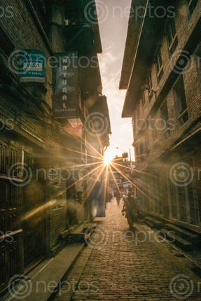 Find  the Image sun,edge  and other Royalty Free Stock Images of Nepal in the Neptos collection.