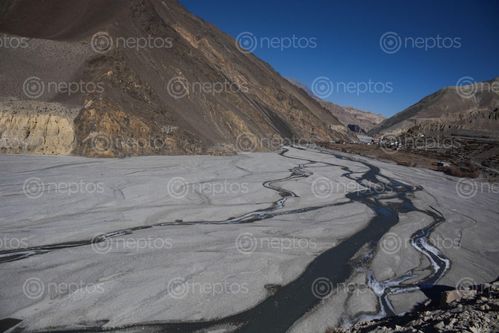 Find  the Image kaligandaki,valley,mustang  and other Royalty Free Stock Images of Nepal in the Neptos collection.